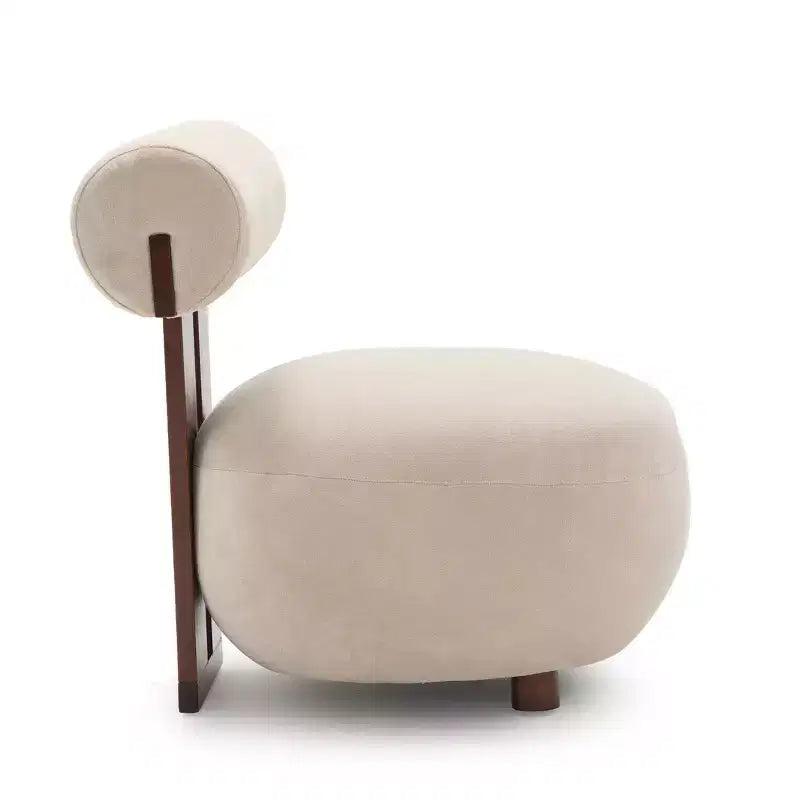 Fauteuil d'appoint sculptural en velours rembourré sur bois d'hévéa Christopher Knight Home Chariya avec dossier cylindrique