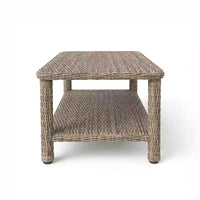 Table basse de patio intérieur-extérieur Martha Stewart Lily Pond avec étagère de rangement inférieure en osier de rotin gris patiné