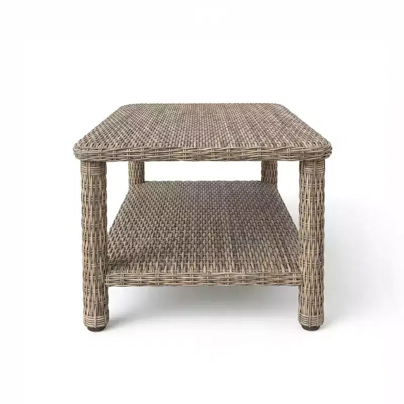 Table basse de patio intérieur-extérieur Martha Stewart Lily Pond avec étagère de rangement inférieure en osier de rotin gris patiné