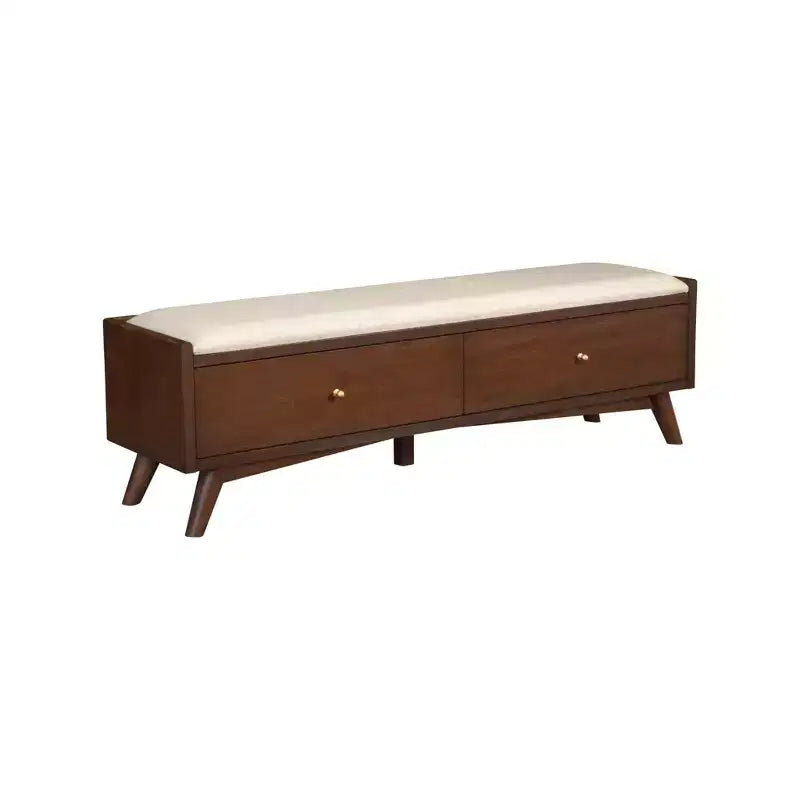 Banc Flynn, noyer