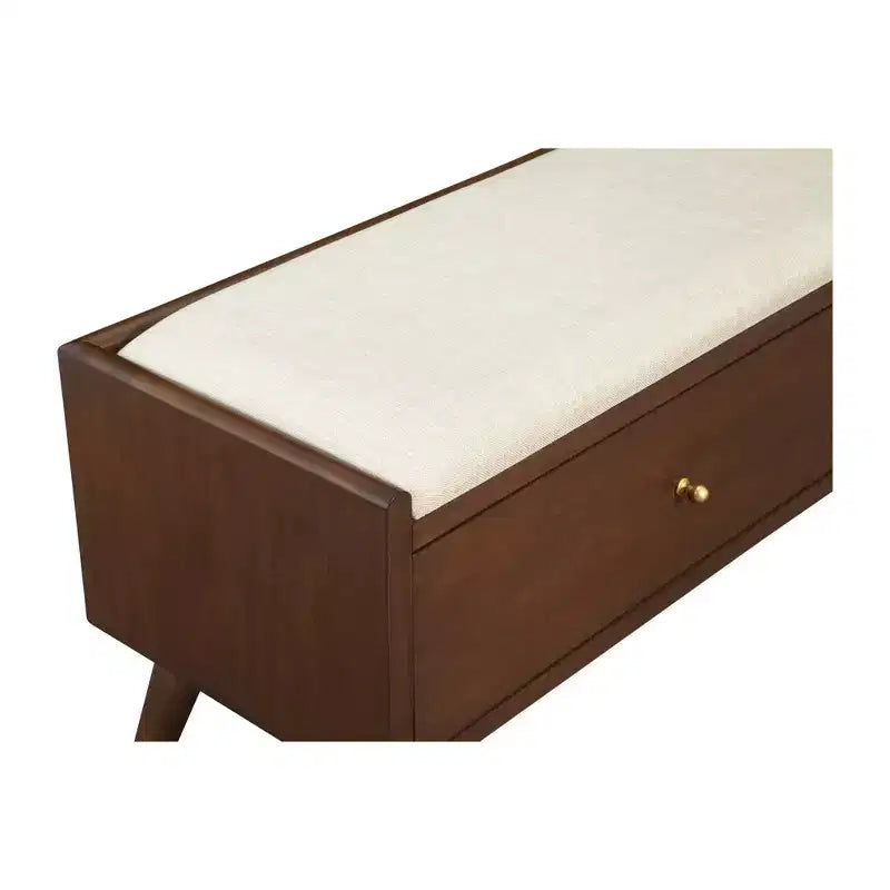Banc Flynn, noyer