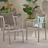 Chaises de salle à manger modernes d'extérieur en aluminium avec siège imitation bois (ensemble de 2), gris et argent