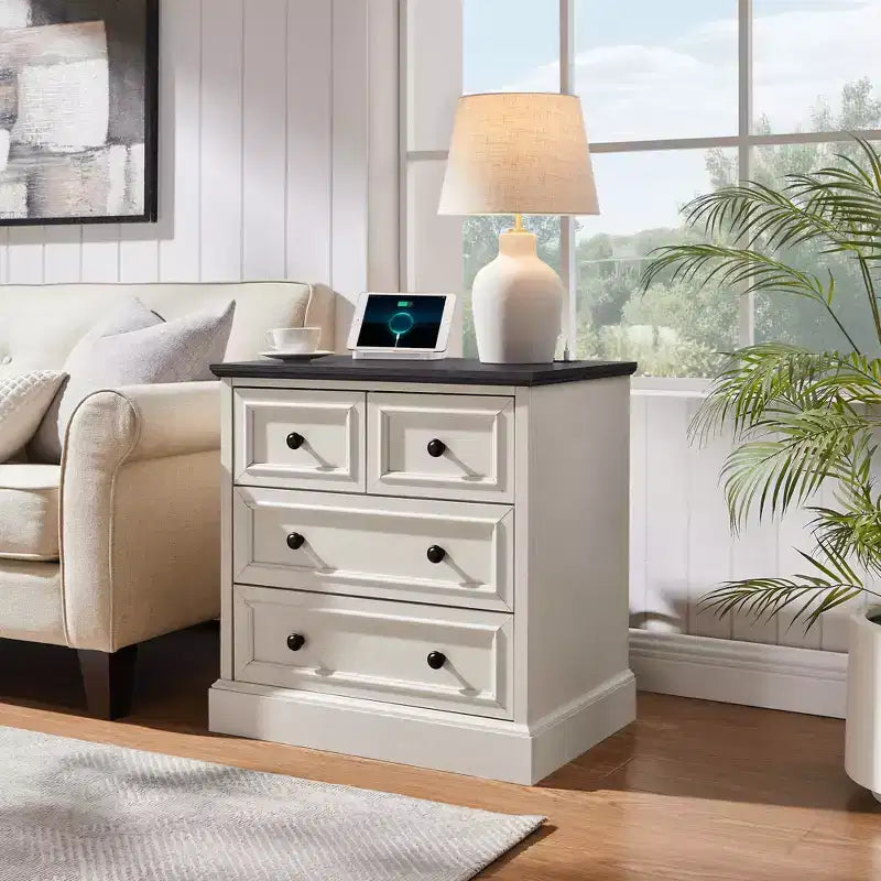 Table de chevet avec 4 tiroirs de rangement, 26 po de largeur, avec station de recharge, tables d'appoint en bois pour chambre, salon