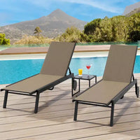 Ensemble salon de jardin 3 pièces avec table d'appoint - chaises longues réglables à roulettes pour piscine, terrasse et jardin