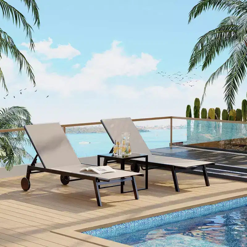 Ensemble salon de jardin 3 pièces avec table d'appoint - chaises longues réglables à roulettes pour piscine, terrasse et jardin