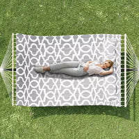 Grand hamac double avec support en acier robuste, hamac en tissu matelassé avec oreiller et corde épaisse, hamac portable et durable pour patio extérieur