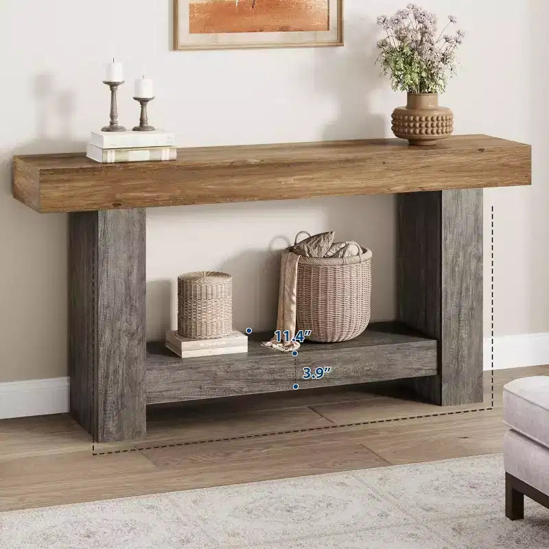 Table console d'entrée longue style ferme 63 po, table console 2 niveaux brun rustique et gris derrière le canapé avec rangement ouvert pour entrée, salon et couloir