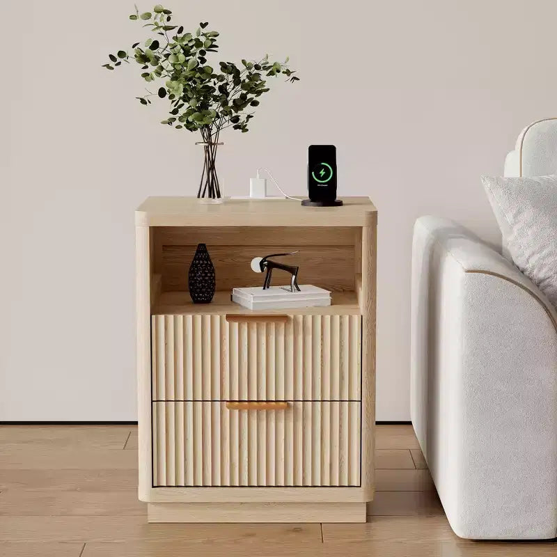 Table de chevet avec station de recharge, tiroirs et étagère ouverte, table de chevet moderne en bois pour chambre à coucher/salon/bureau
