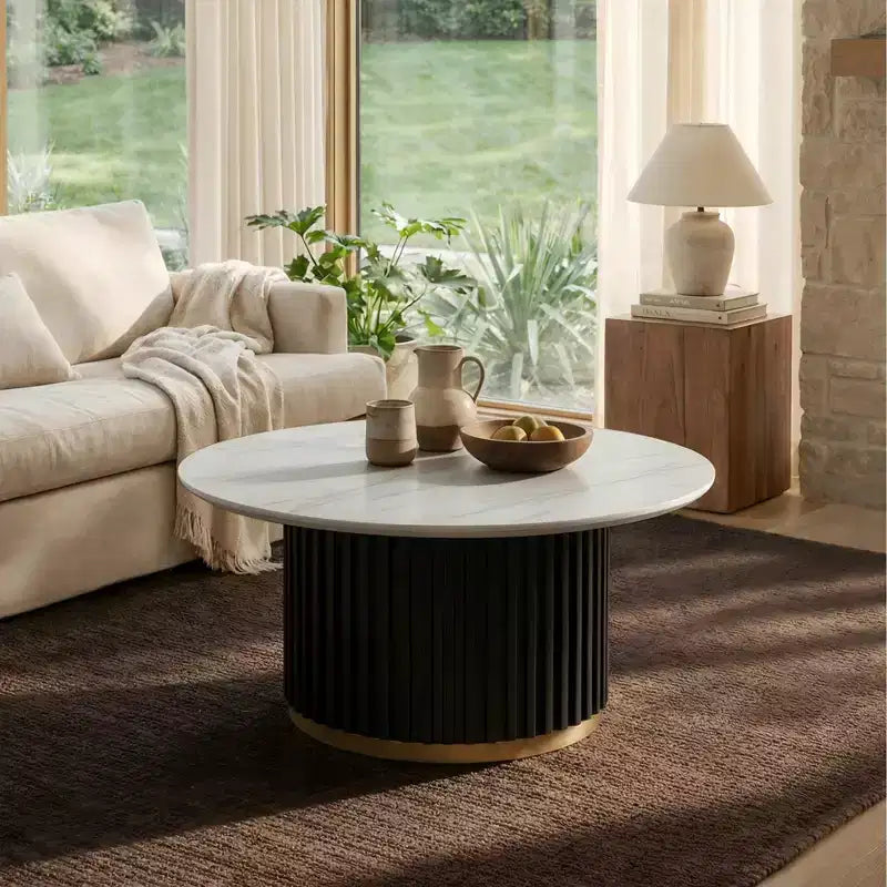 Table basse ronde Christopher Knight Home Mustafa en bois et fer avec piètement cannelé