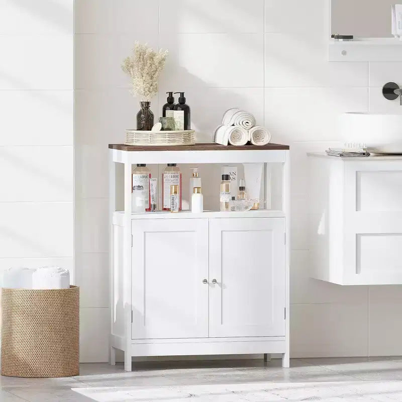 Meuble de rangement moderne avec double portes, organisateur de salle de bain autoportant avec étagère réglable et plateau en bois pour cuisine, entrée, blanc