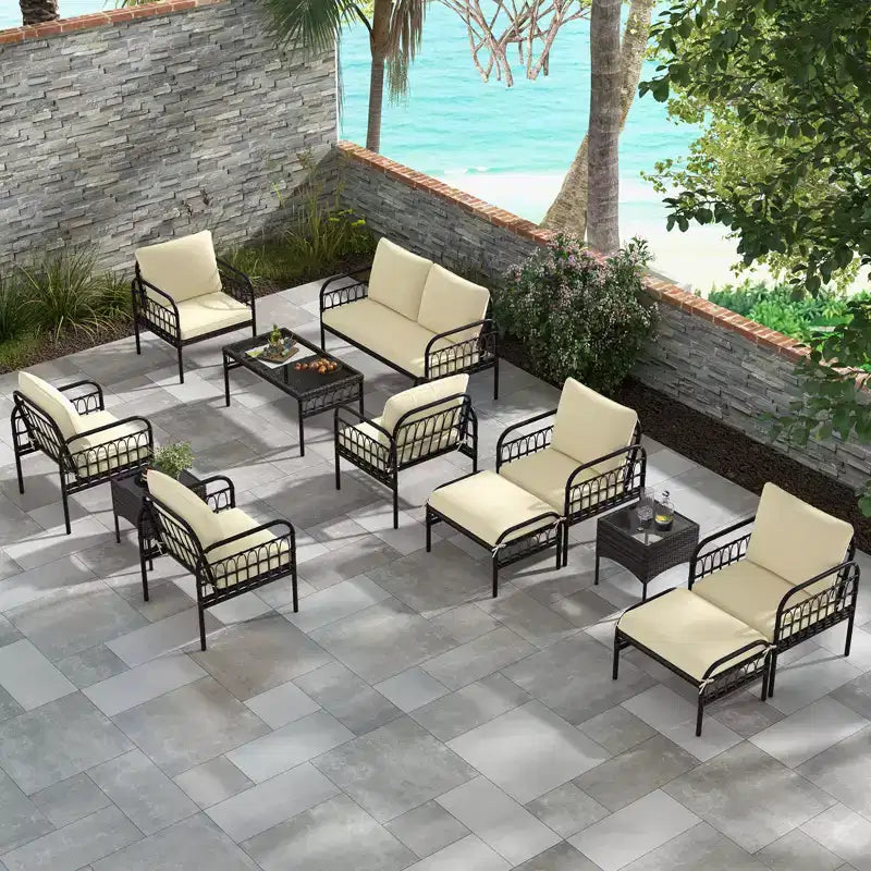 Costway Ensemble de mobilier de terrasse en rotin tressé 3 pièces, ensemble bistro de conversation d'extérieur rembourré, Marron mixte + Beige/Blanc cassé