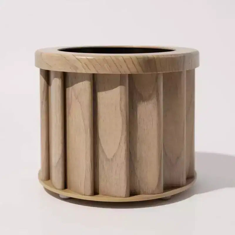 Jardinière moderne ronde en aluminium brun cendré de petite taille pour usage intérieur et extérieur, pot de fleurs texturé avec drainage et finition durable