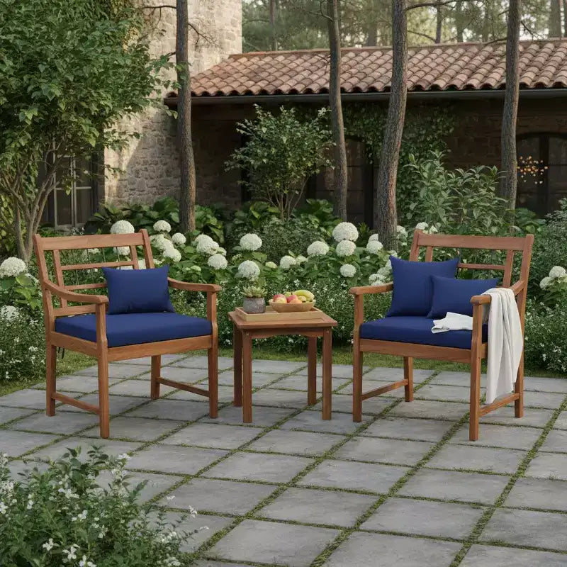 Ensemble de bistrot Gymax 3 pièces d'extérieur en bois d'acacia avec chaises ergonomiques et table basse avec coussins d'assise Gris/Bleu marine