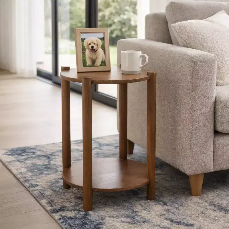 Table d'extrémité et d'appoint ronde élégante pour petits espaces - base en bois de manguier avec étagère inférieure pour décoration de chambre et salon - 22, tan & brun