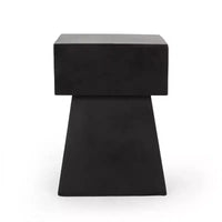 Table d'appoint en béton léger de patio moderne Christopher Knight Home Aesop