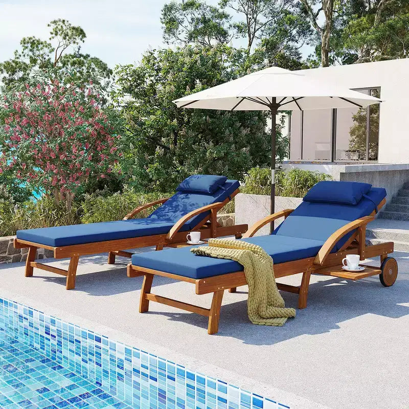 Whisen Chaise longue d'extérieur 77,5, chaise longue de patio, chaise longue de piscine avec cadre en bois d'acacia, dossier reglable, roues, retractable