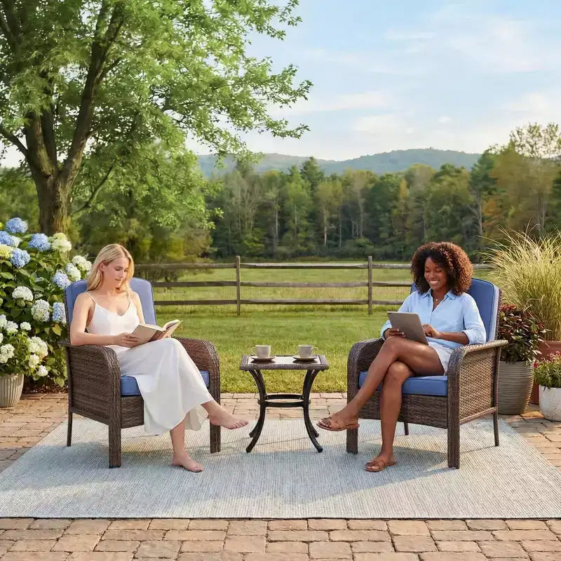 Lot de 2 chaises modernes en résine tressée - Mobilier d'extérieur en rotin tout temps avec coussins, ensemble bistro de conversation de patio minimaliste pour décor de balcon et terrasse