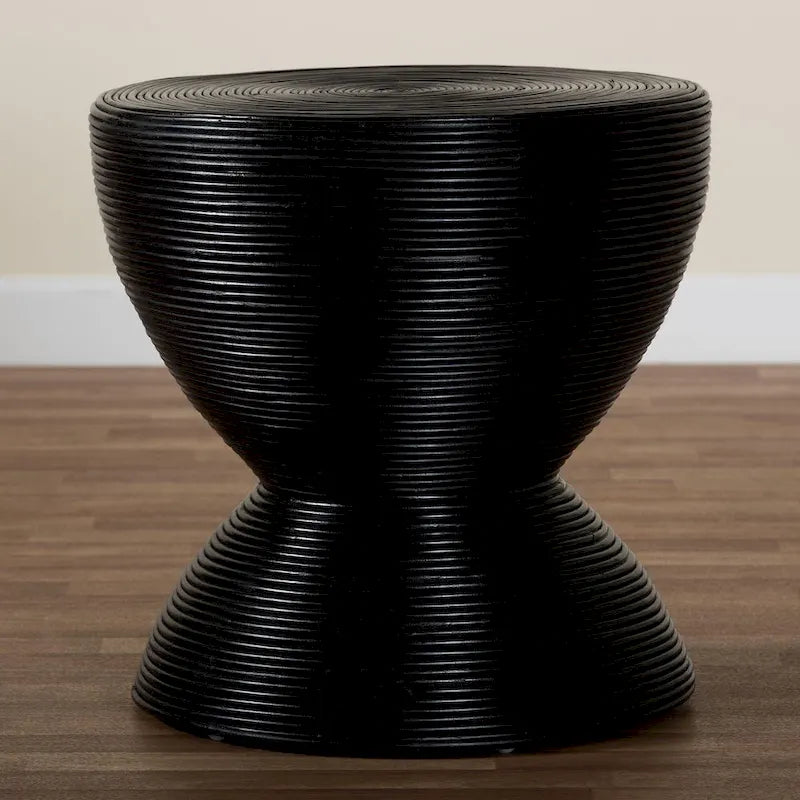 Table d'appoint Tokyo en rotin naturel stratifié - Table sablier au design sculptural, style bohème chic pour le salon