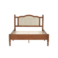 Lit double ancien en bois avec tête de lit en rotin