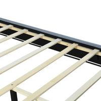 Lit plateforme rembourré Queen Size avec tête de lit capitonnée et cadre en fil métallique