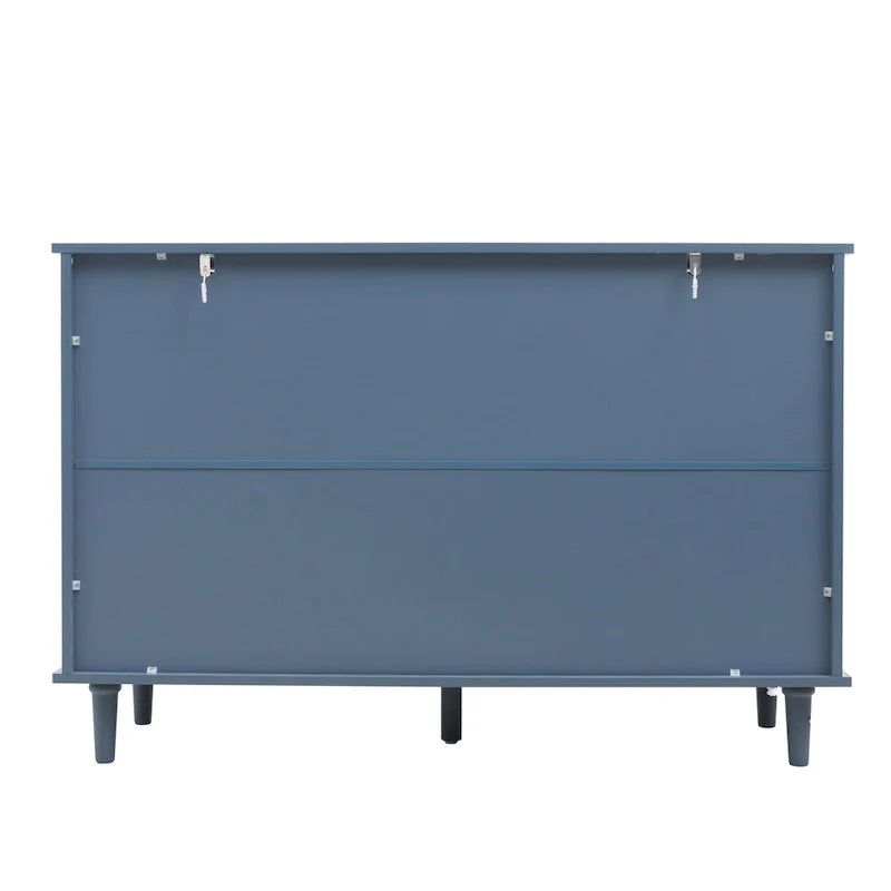 Commode horizontale à 7 tiroirs de style rétro avec façade de tiroirs sculptée et poignées métalliques pour chambre à coucher, salon