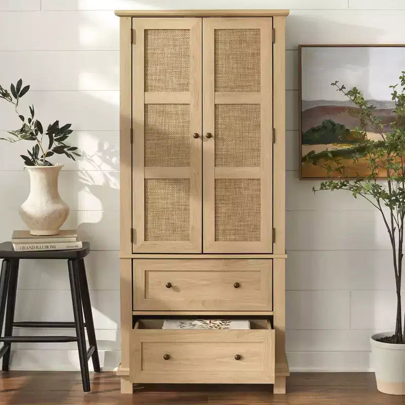 Armoire de cuisine en cannage Buylateral Lamberton chêne blond