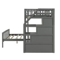 Lit mezzanine double sur lit double en bois avec escalier, balustrades hautes et échelle
