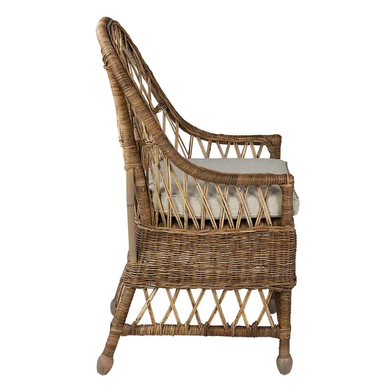 Bayside Chaise de salle à manger curviligne en rotin rembourrée par East at Main - 22x23x39