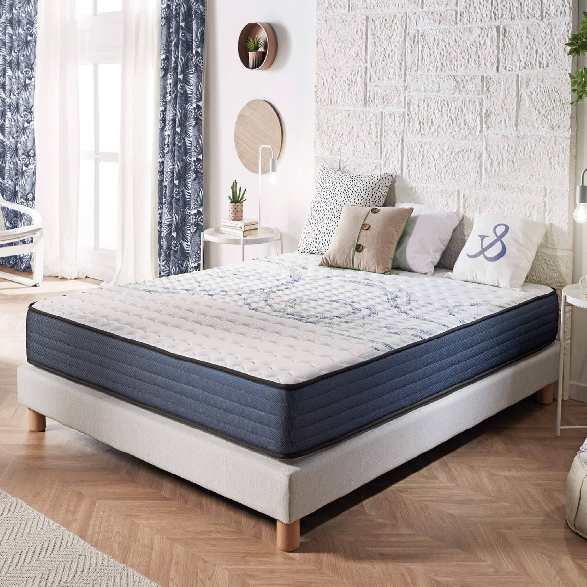 Home Product - Blanc/Bleu