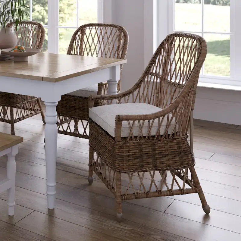 Bayside Chaise de salle à manger curviligne en rotin rembourrée par East at Main - 22x23x39