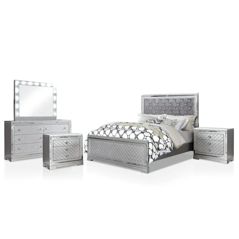 Seleena Glam Ensemble de chambre 5 pièces à panneaux capitonnés en bois argenté avec port USB par Furniture of America