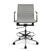 Chaise de dessinateur moderne