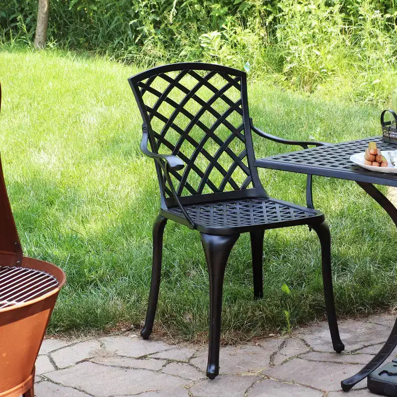 Sunnydaze Chaise de salle à manger de terrasse d'extérieur en aluminium moulé noir à tissage croisé, lot de 2