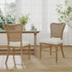 Chaises de salle à manger en bois d'hévéa de style fermier avec dossier en rotin (deux chaises par ensemble).