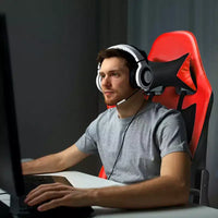 Chaise de massage gaming Costway inclinable avec support lombaire massant et repose-pieds