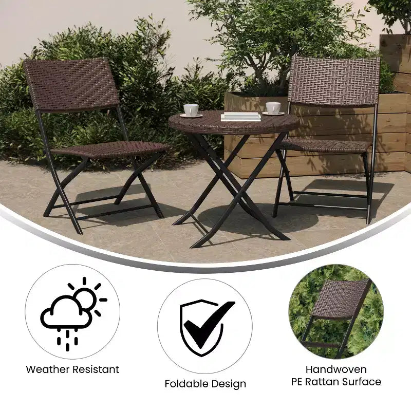 Ensemble bistrot pliant trois pièces Flash Furniture Rouen en rotin PE avec structures métalliques pour usage intérieur et extérieur