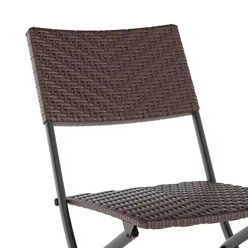 Ensemble bistrot pliant trois pièces Flash Furniture Rouen en rotin PE avec structures métalliques pour usage intérieur et extérieur