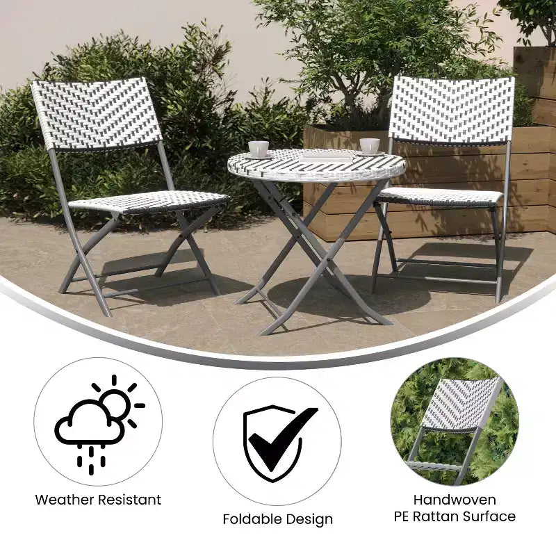 Ensemble bistrot pliant trois pièces Flash Furniture Rouen en rotin PE avec structures métalliques pour usage intérieur et extérieur