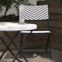 Ensemble bistrot pliant trois pièces Flash Furniture Rouen en rotin PE avec structures métalliques pour usage intérieur et extérieur
