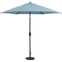 Ensemble de salle à manger Hanover Lavallette 5 pièces bleu océan avec 4 chaises fixes, une table ronde en verre de 52 pouces, un parasol et une base