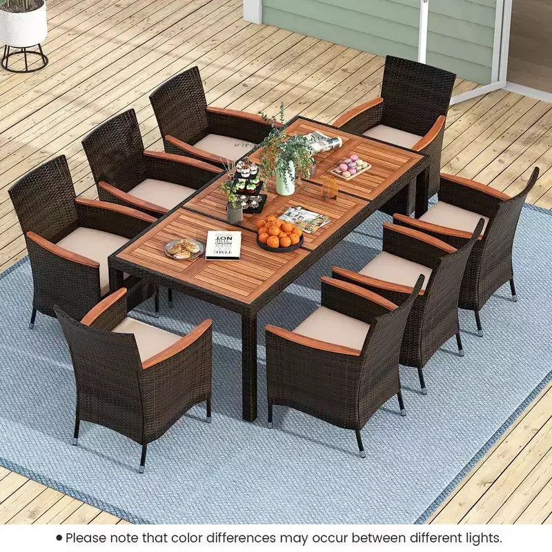 Costway Ensemble repas de jardin 9 pièces en osier, table en bois d'acacia avec trou pour parasol, coussins et chaises