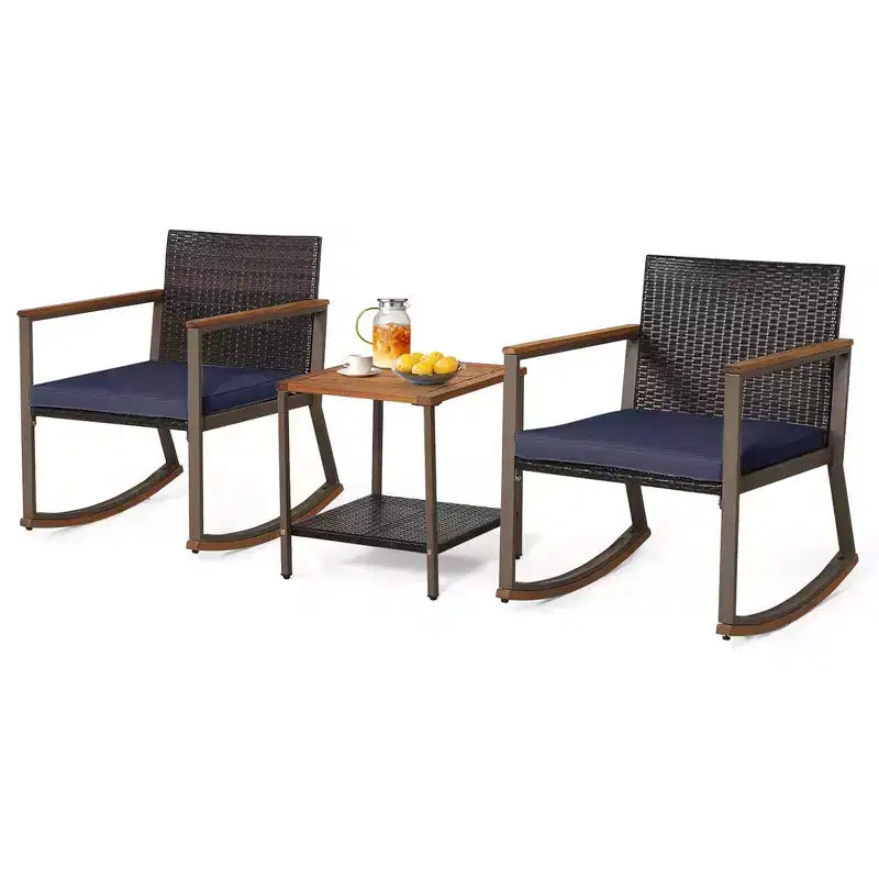 Costway Ensemble de Bistrot 3 Pièces avec Fauteuils à Bascule en Rotin de Patio, Coussins d'Accoudoirs et Table avec Étagère de Rangement Bleu Marine/Gris/Blanc Cassé