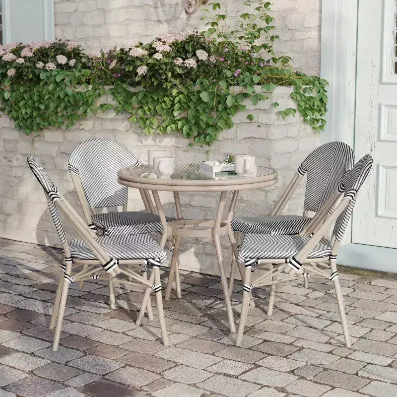 Flash Furniture Marseille Ensemble de table de bistrot commerciale 31,5" intérieur/extérieur, dessus en verre avec 4 chaises empilables en textilène