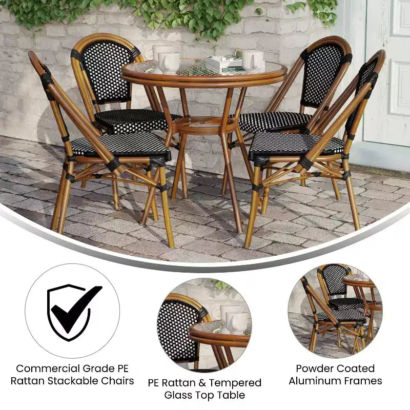 Table de bistrot Emma & Oliver Soie pour l'intérieur et l'extérieur de 80 cm avec rotin en PE, plateau en verre et quatre chaises - Cadre en métal