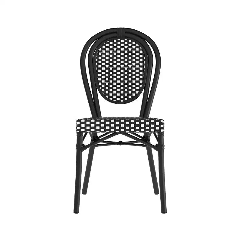 Chaise bistrot empilable Thonet Merrick Lane Celia, assise en rotin PE et cadre en métal pour usage intérieur/extérieur