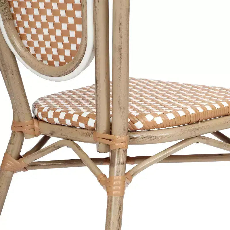 Chaise bistrot empilable Thonet Merrick Lane Celia, assise en rotin PE et cadre en métal pour usage intérieur/extérieur