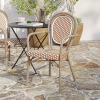 Chaise bistrot empilable Thonet Merrick Lane Celia, assise en rotin PE et cadre en métal pour usage intérieur/extérieur