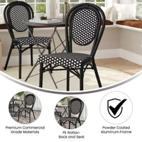 Chaise bistrot empilable Thonet Merrick Lane Celia, assise en rotin PE et cadre en métal pour usage intérieur/extérieur