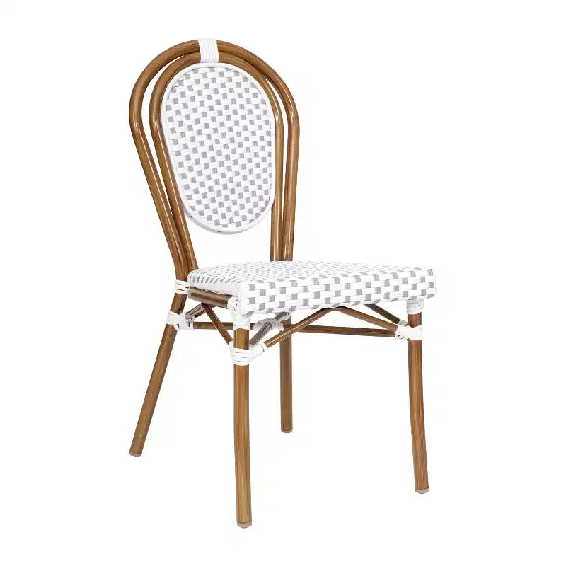 Chaise bistrot empilable Thonet Merrick Lane Celia, assise en rotin PE et cadre en métal pour usage intérieur/extérieur