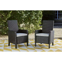 Fauteuil d'extérieur Beachcroft par Signature Design by Ashley avec coussin (ensemble de 2), noir/gris clair